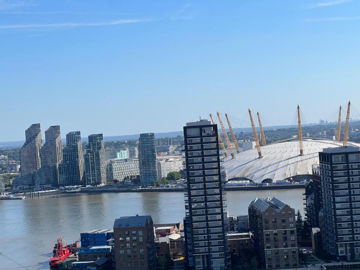 런던 Ac Luxe Penthouse With Free Parking 아파트 외부 사진