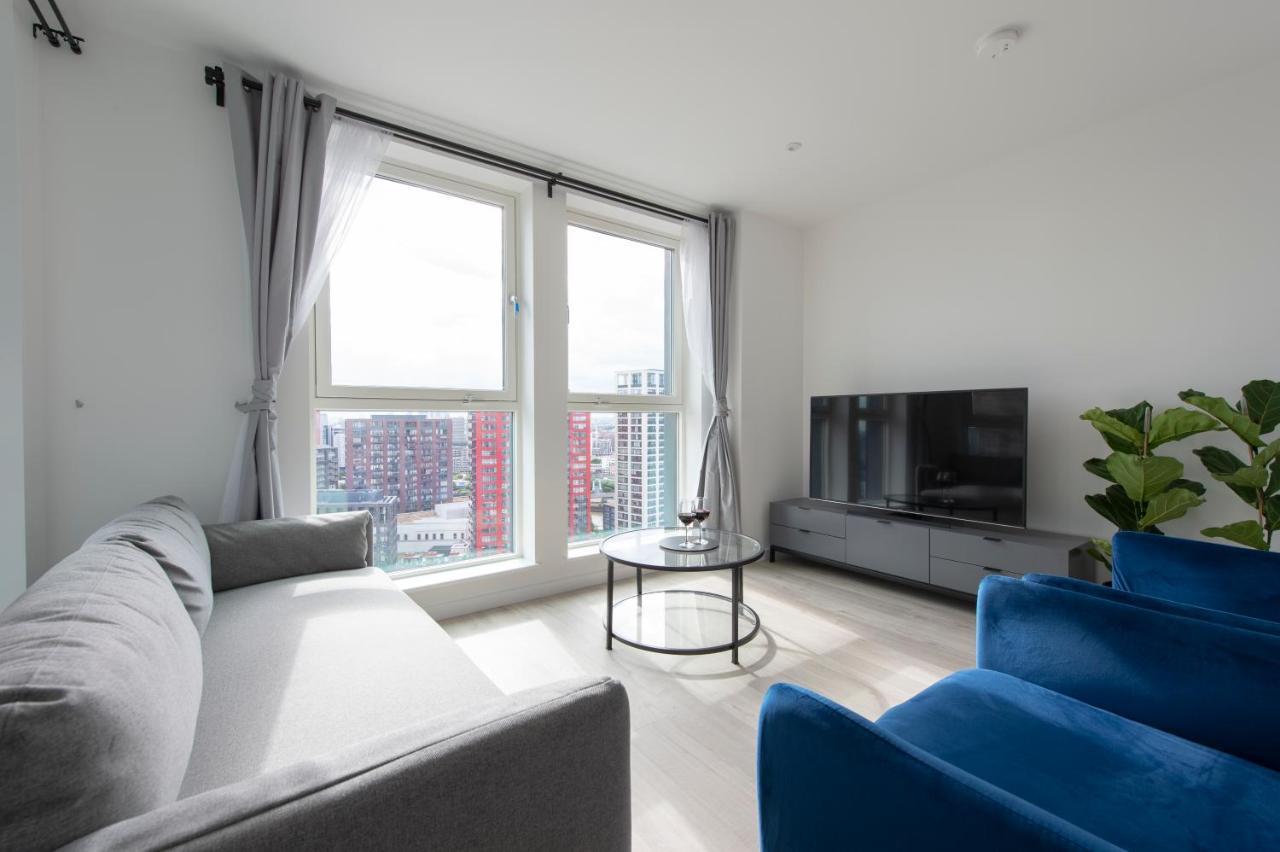 런던 Ac Luxe Penthouse With Free Parking 아파트 외부 사진